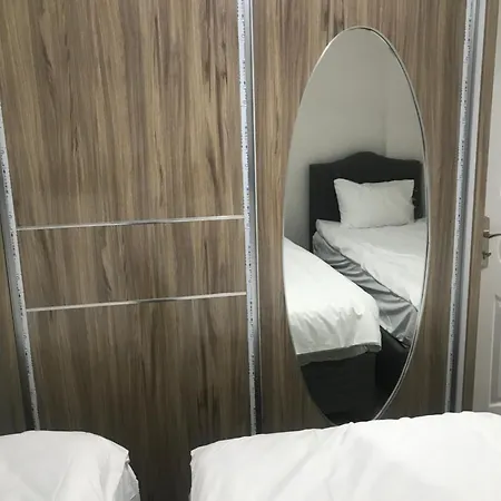 Apartament Hakan's